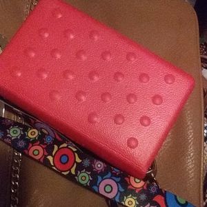 Optari purse carrier